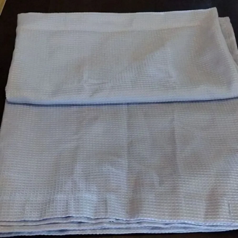 Mainstays Lavender‎ Textured Fabric Shower Curtain with Pink Hooks Bundle